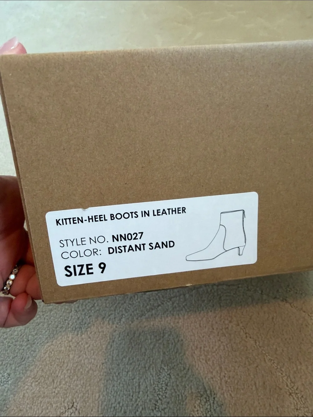 Madewell The Dimes Kitten-Heel Boot in Leather – Distant Sand – Size 9